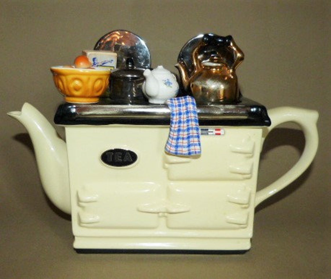 Swineside Teapottery Baking Day AGA Teapot Made in England Etsy