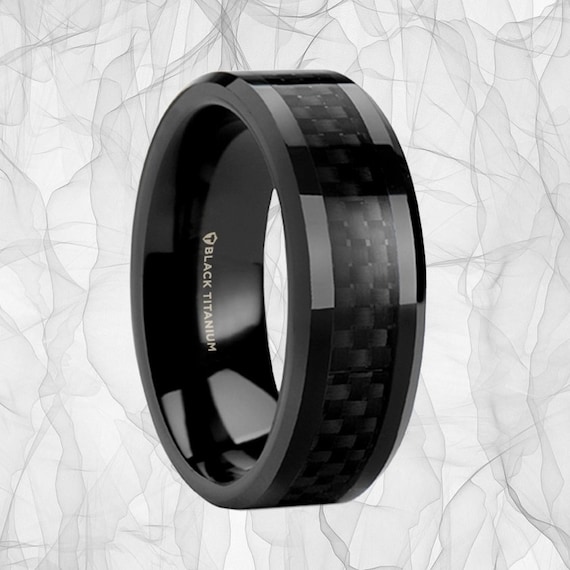 Anillo de titanio negro para hombre new arrivals