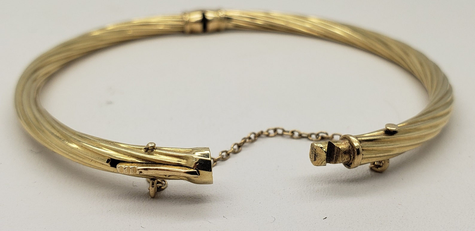 14K Solid Gold Hinged Bangle Bracelet Etsy