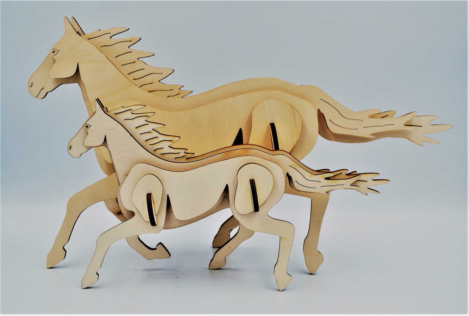 3d-horse-puzzle-dhl-express-delivery-wooden-jigsaw-puzzles-eco