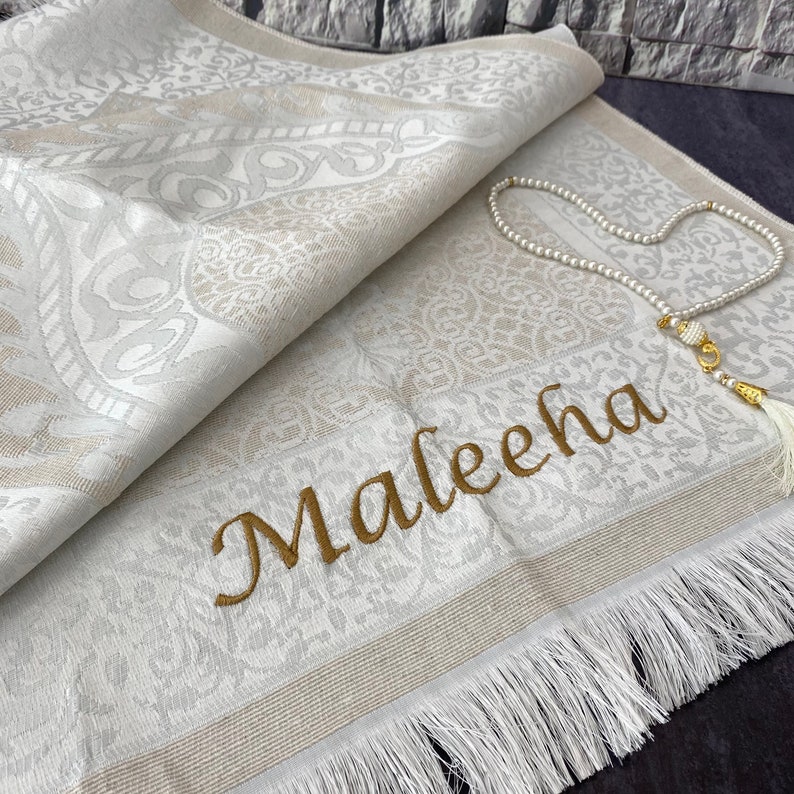 Personalized Prayer Mat Prayer Rug with Tasbeeh Muslim Etsy