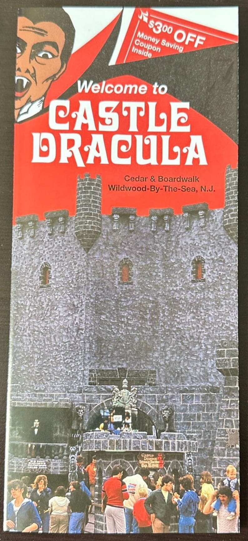 Castle Dracula Brochure & Photographs: Wildwood NJ Dark Ride Bild 1