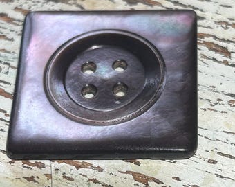 Square Smokey Pearl Button