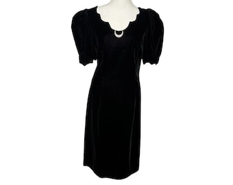 Vintage Goth Princess Cachet Black Velvet Pointed Scalloped Puff Sleeve Dress