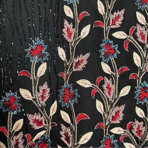 Vintage Adrianna Papell sidenbroderad blus med pärlor och blommigt tryck, storlek S bild 2