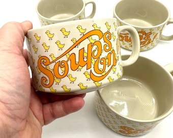ヴィンテージ キッチュ 70 年代 日本の「Soups On」チキン ヌードル スープ マグ セット
