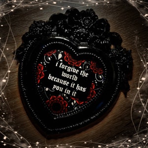 Recovery Gothic Black Heart Ornated Mini Frame(Duties Paid)