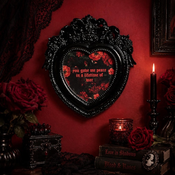 The Gratitude Gothic Black Ornate Heart Mini Frame(Duties Paid)