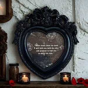 Not A Farewell - Gothic Schwarz Verziertes Herz Mini Rahmen(Duties Paid)