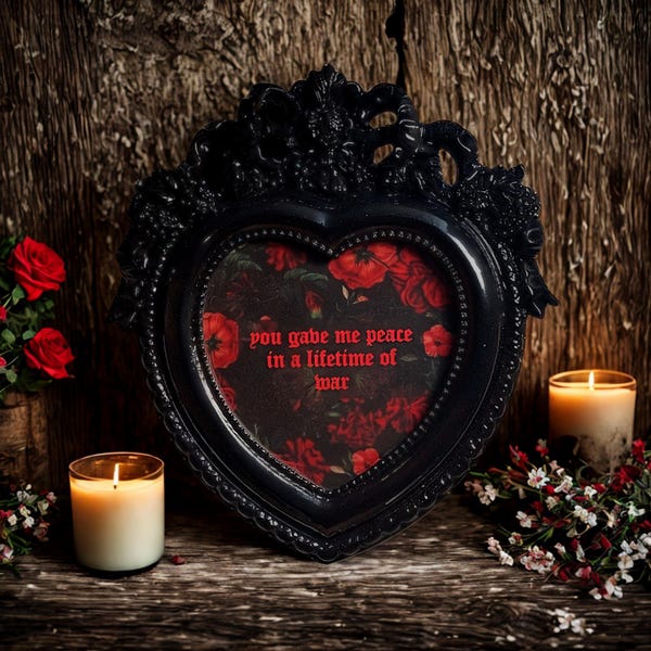 The Gratitude Gothic Black Ornate Heart Mini Frame(Duties Paid)