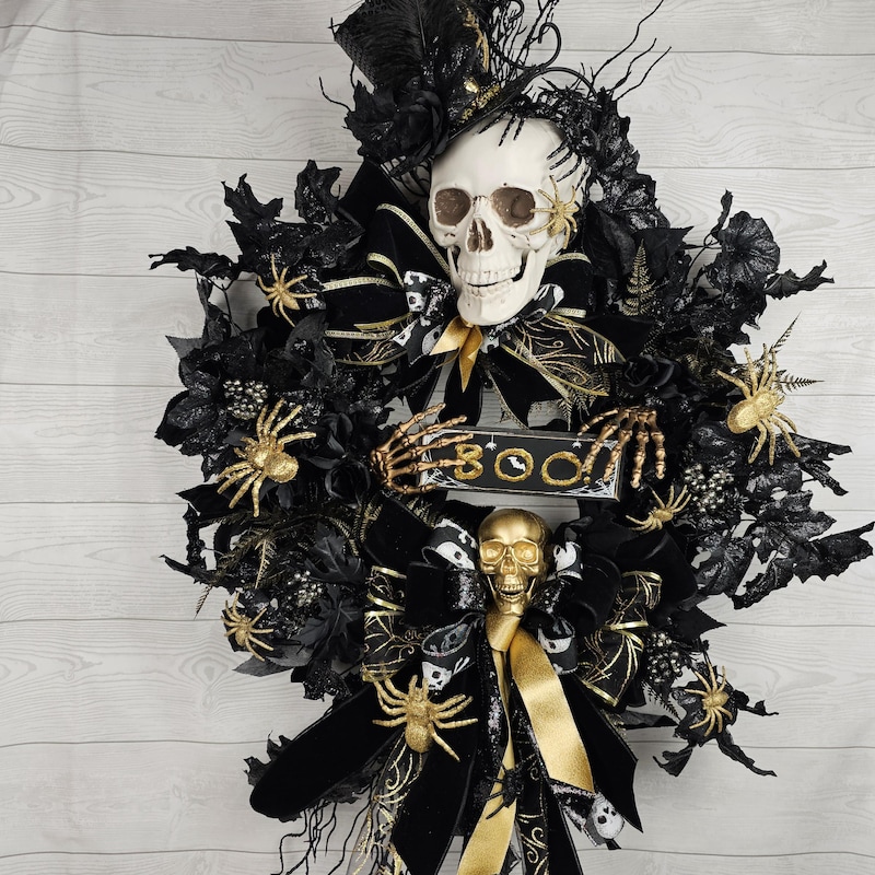 Skull Wreath - Etsy