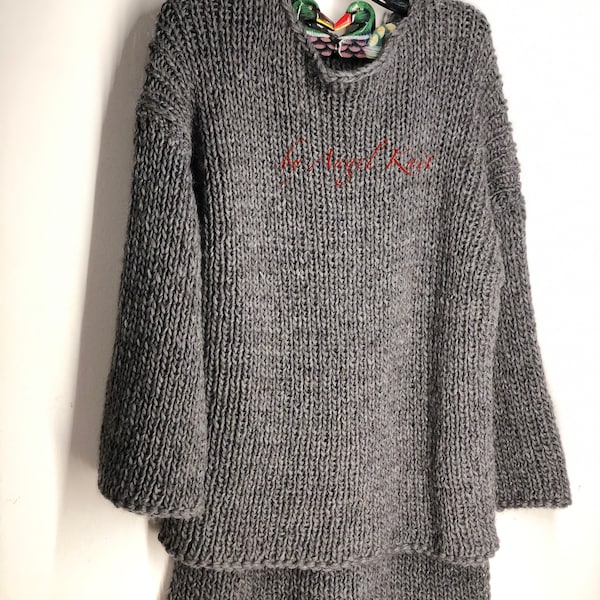 Grey Luxury sweater , Oversized Pullover , hand knitted Alpaca sweater , soft sweater , Chunky knit pullover , Loose pullover Plus size top