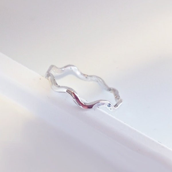 Wave Ring - Zig Zag Ring - Fine 925 Sterling Silver Ring, Dainty Silver Stacking Ring, Simple Ring