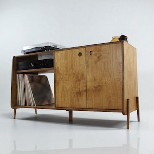 SHINJUKU - Mid Century Modern Record Player Cabinet, Birch Plywood Vinyl Storage With Doors