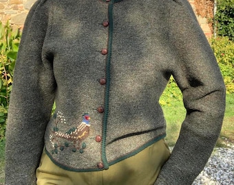 Cardigan tyrolien avec broderie