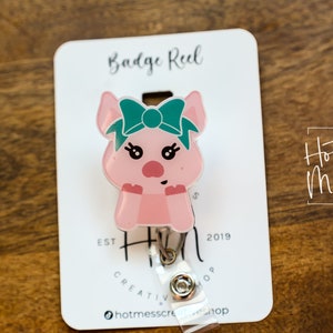Cute Pig Badge Reel, Retractable Badge Reel, Interchangeable Badge Reel, Farm Animal badge Reel, Teacher ID Holder, animal badge reel, 4H