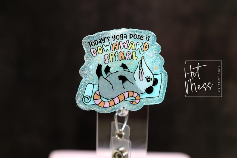 Neerwaartse spiraal, grappige badgehaspel, ID-sleutelkoord, intrekbare acryl badgehaspel, cadeau verpleegkundige, nachtploeg, cadeau donkere humor, kousvuller afbeelding 1