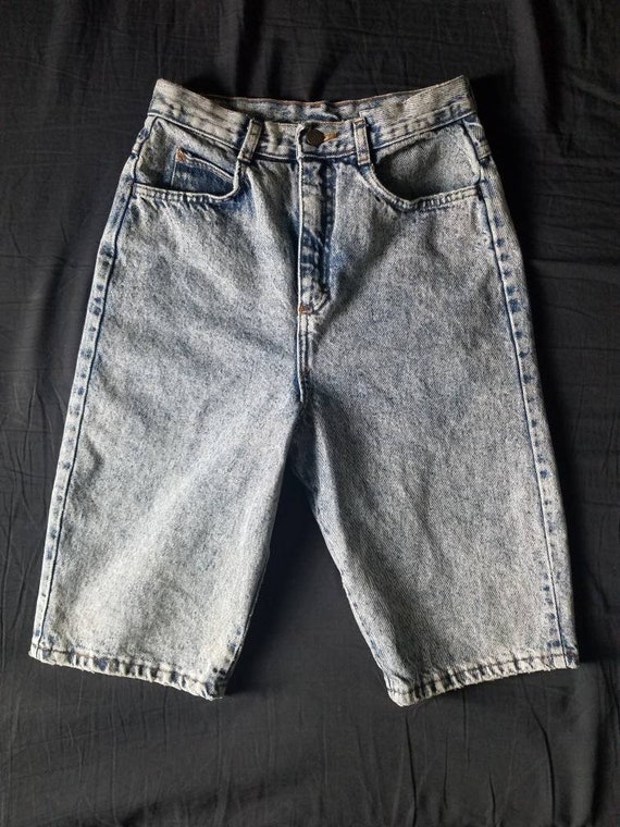 acid wash jean shorts