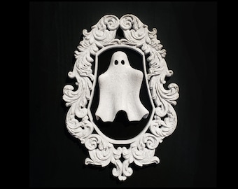 Ghost Frame Wall Art ||  vintage Ornate gothic home decor haunted halloween accessory spooky goth macabre witch gallery wall || 3D printed