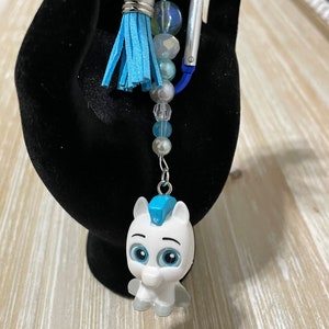 Doorables series 8 Pegasus backpack buddy or keychain
