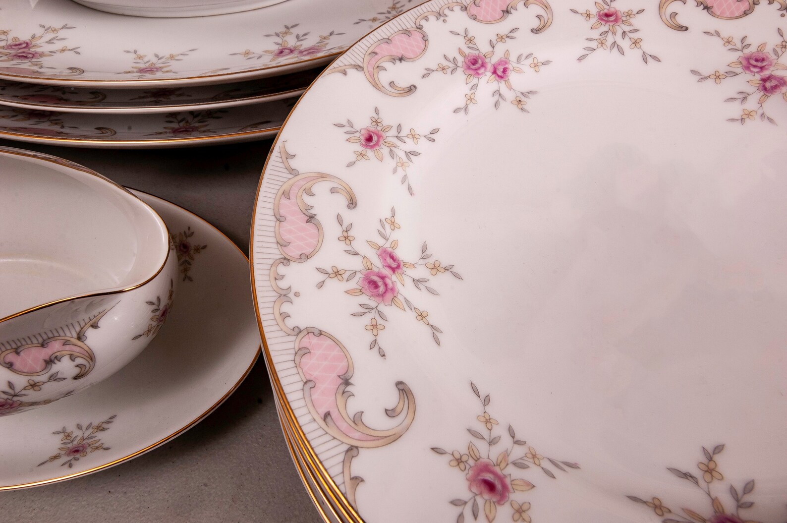 Vintage Harmony House China 83 Piece Set Pattern Etsy