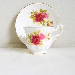Royal Minster vintage tea cup and saucer in pink floral roses and buds-Hand paint mark-Fine Bone China-1960s&#39; Made in England-Gift for mom!