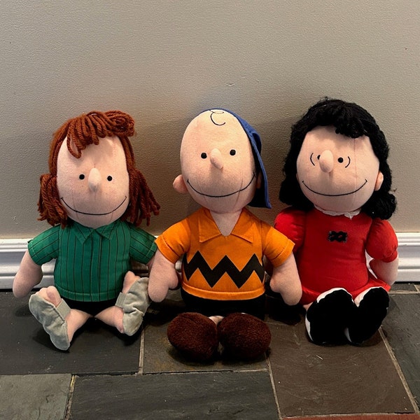 Peanuts characters vintage dolls