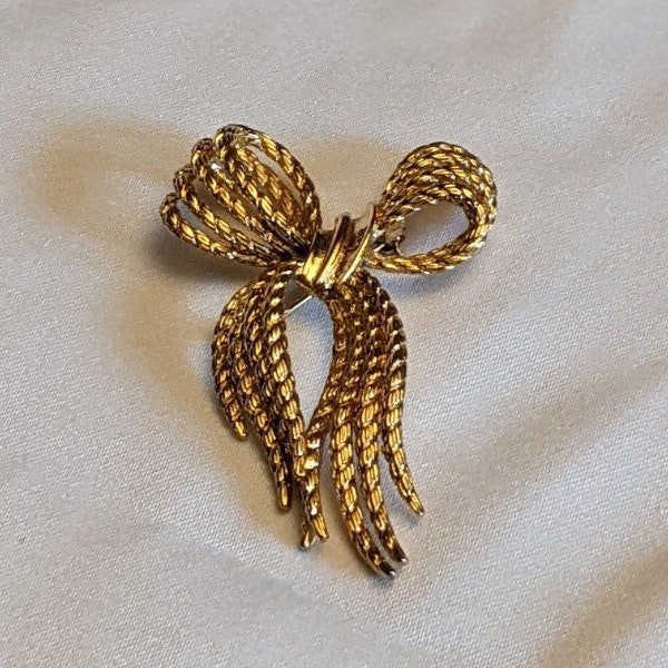 Brooch D’Orlan Rope Knot Bow Pin Maurice Bradden Vintage Signed