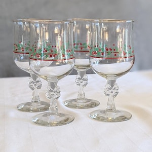 Wine glasses, Vintage Christmas holly and berries with bow stem Vintage Libby Holiday Glass, Arby&#39;s Christmas  1980’s