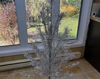 Aluminum Christmas tree, vintage