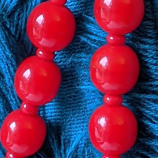 Continental Necklace Red Glass Beaded