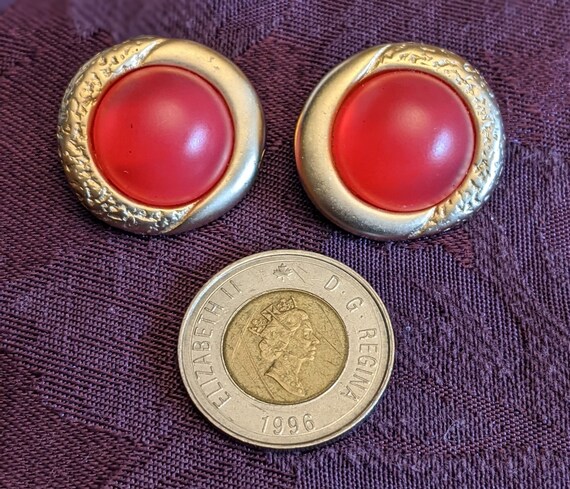 Weekender Earrings Cherry Red Resin Cabochon Text… - image 2