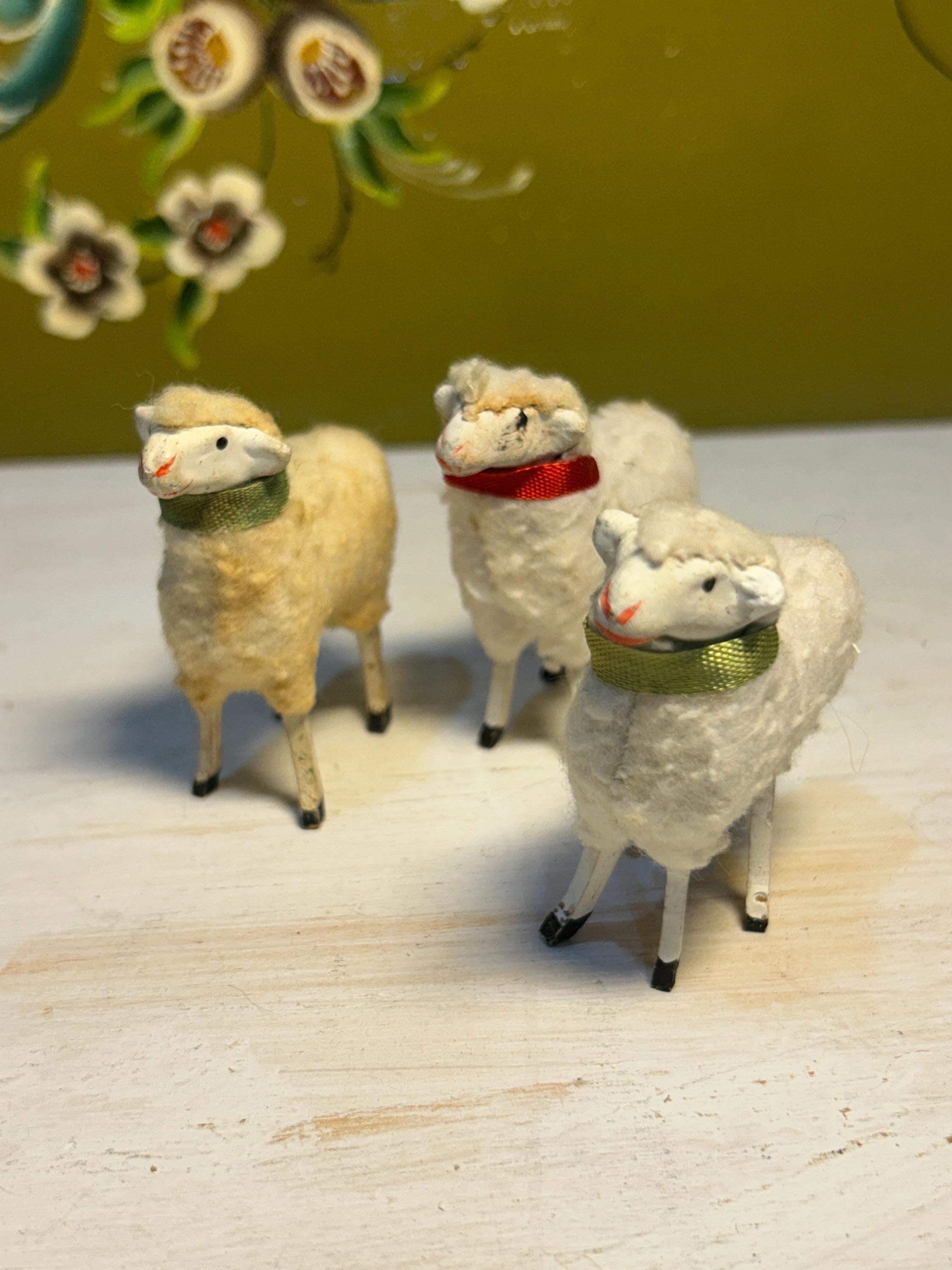 * antique sheep ✵ * 水色リボンと鈴をつけた小さな 羊さん Antique putz sheep - Etsy 日本