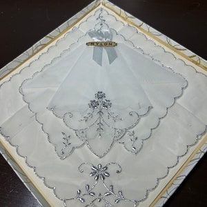 Handkerchiefs, vintage, linens