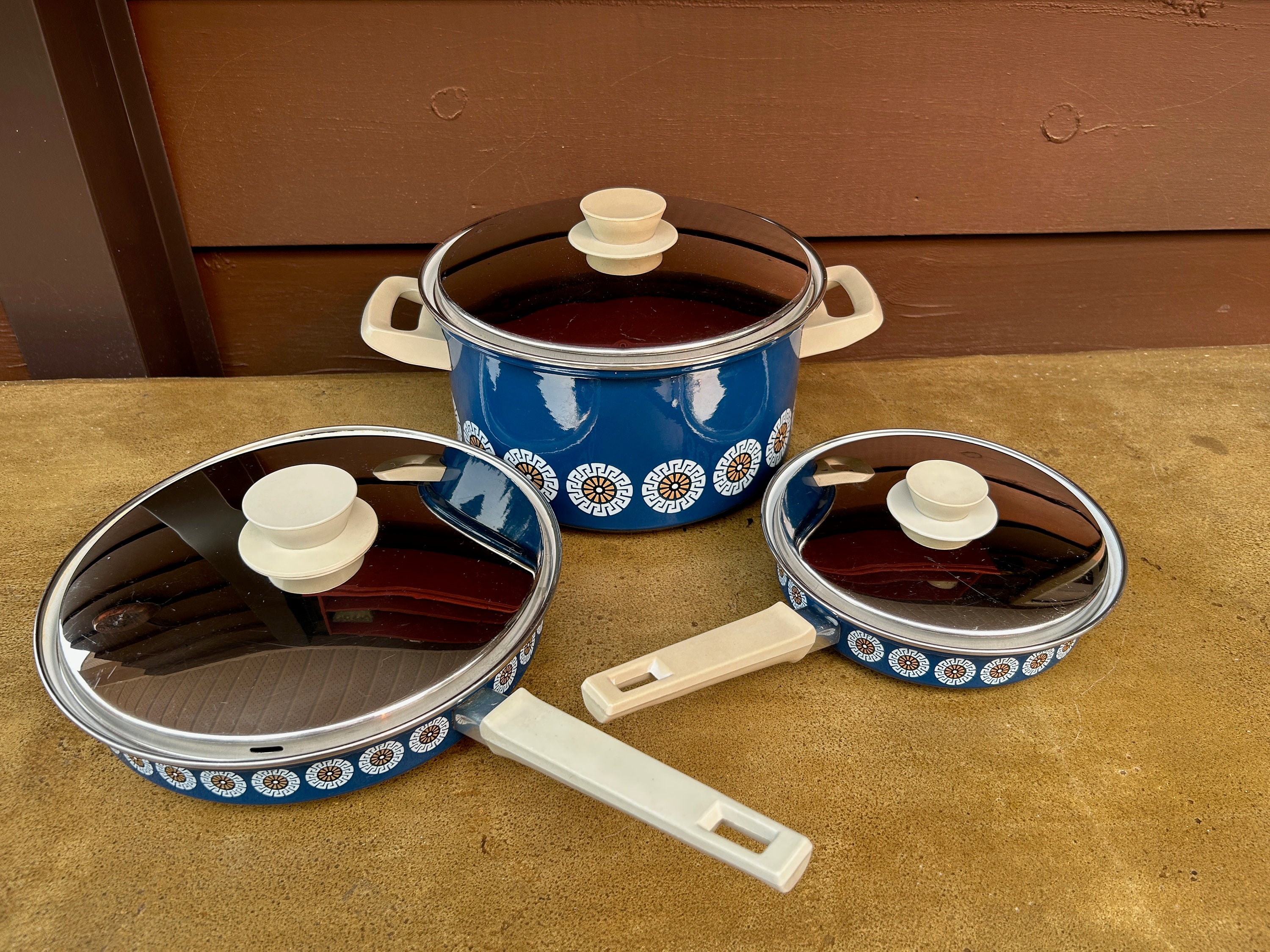 Vintage 70s Harvest Blossom Porcelain Enamel Cookware 6 PC Set Pot Pans