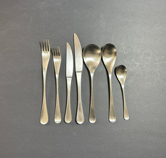 オールドホール、アルベストン、ロバート・ウェルチ、交換用食器