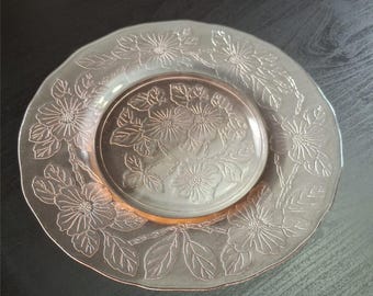 MacBeth Evans Dogwood-tallrik, rosa Depression-glas från 1930-talet