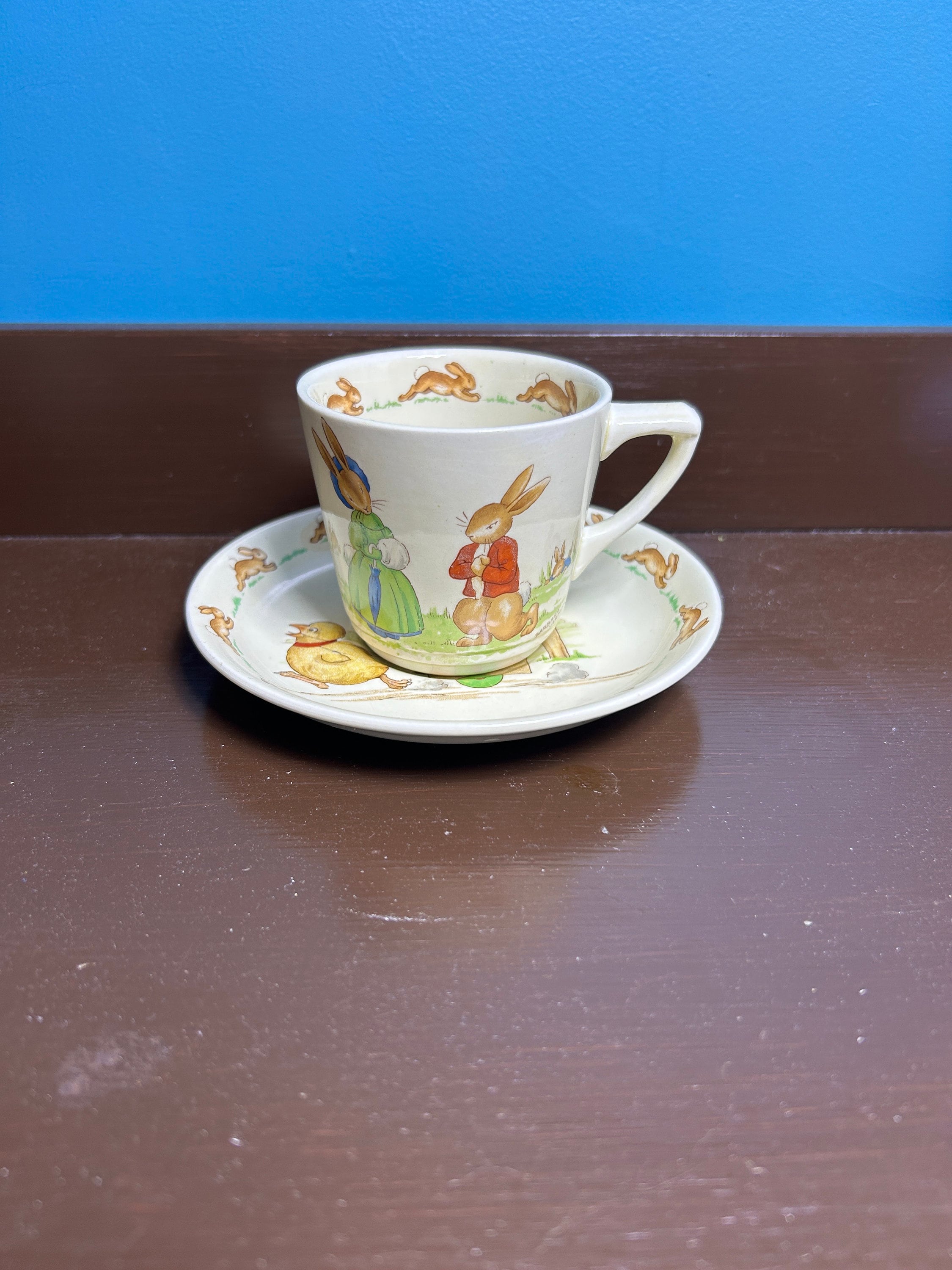 Bunnykins, Royal Doulton, Cup and Saucer - Etsy Bunnykins, Royal Doulton, Cup and Saucer - Etsy