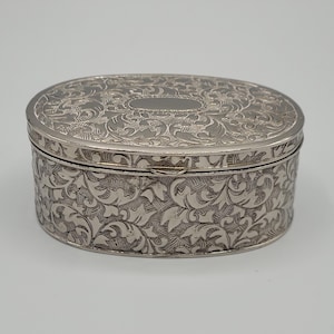 Silver Plated Jewlery Velvet Lined Casket