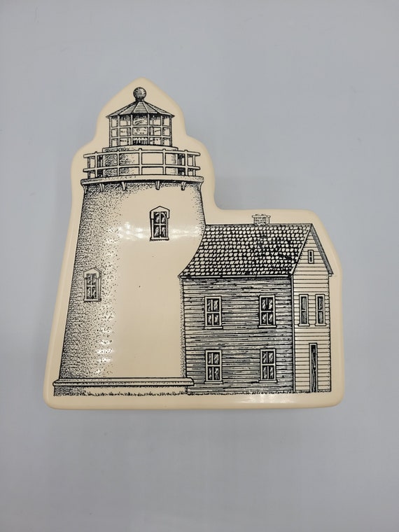 vintage faux scrimshaw - Gem