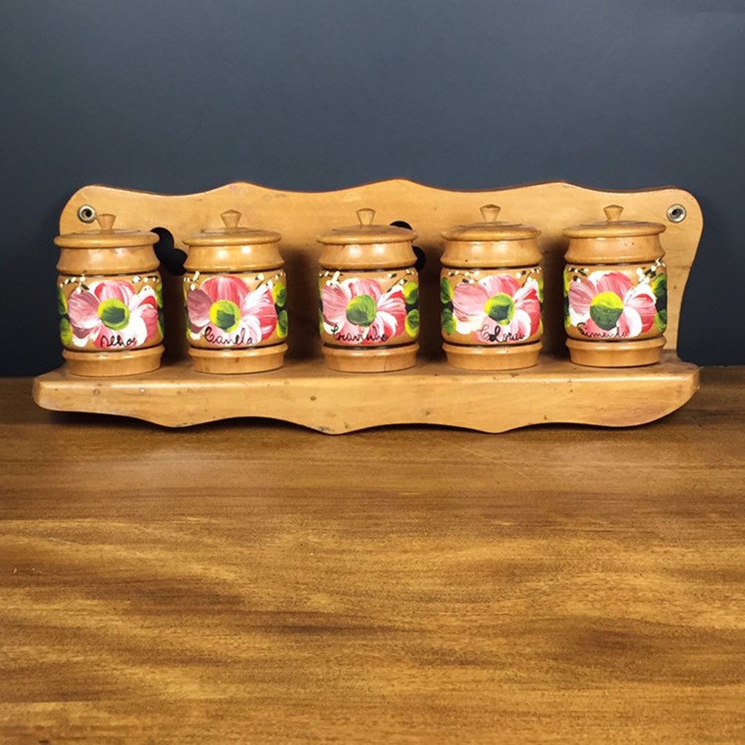 Wooden spice jar for five spices
