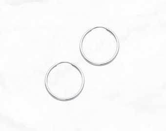 14K Weißgold Creolen • 20 mm Breite • Kleine Gold Tube Creolen • Echtgold Creolen • Polierte Creolen •