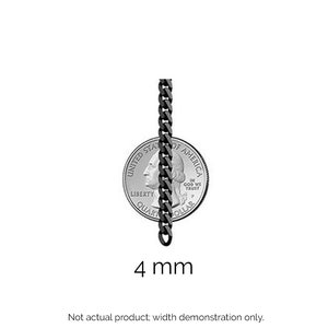 May include: A close-up of a silver US quarter coin next to a black chain. The chain is 4 mm wide. The text on the coin reads "UNITED STATES OF AMERICA", "LIBERTY", "IN GOD WE TRUST", and "QUARTER DOLLAR".