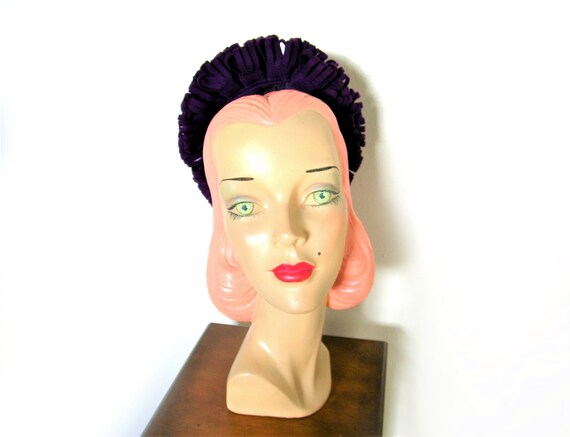 Vintage 1940's Purple Felt Fascinator/Halo Hat~ Ne
