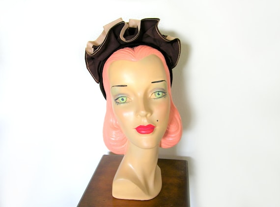 Vintage 1940's Dark Brown Ruffle Fascinator Hat~