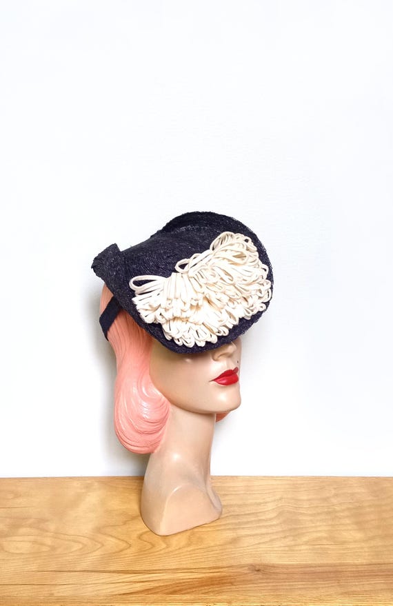 Vintage 1940's Navy Straw Tilt Hat ~