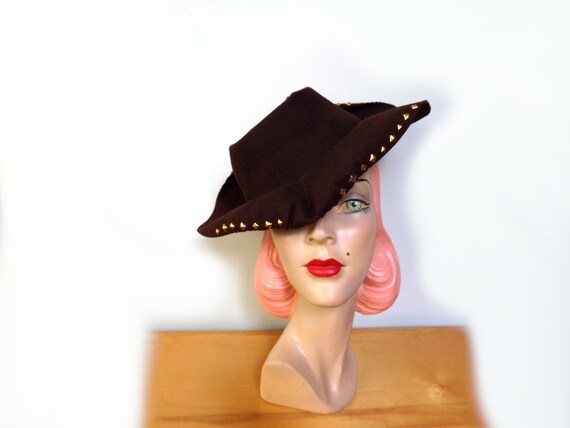 Vintage 1940's Dark Brown Felt Tilt Hat w/Studs~ - image 5