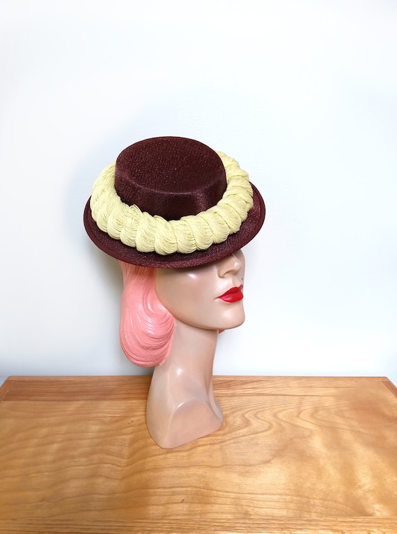 Vintage 1940's Brown Tilt Hat~ - image 4