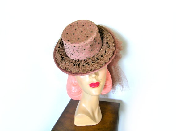 Vintage 1940's Taupe Ruffle Tilt Hat~