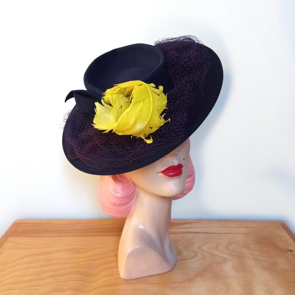 Vintage 1940's Navy Felt Tilt Hat ~